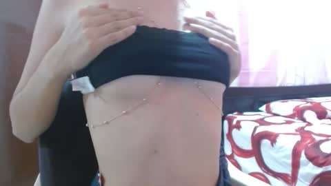 Izzyy online show from November 20, 6:51 pm