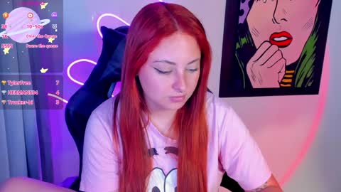 hot izys online show from December 11, 2:00 pm