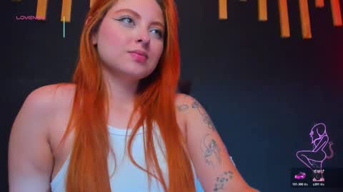 hot izys online show from December 19, 11:01 pm