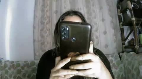 izzy_32 online show from May 7, 10:09 am