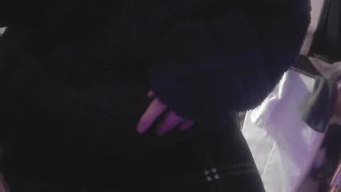 Stuart online show from March 29, 11:49 pm