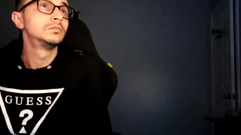 Snapshot of j1277 chatting on March 5, 4:56 am Yoursexxyguy online show from March 5, 4:56 am