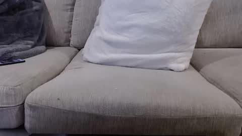 James online show from March 1, 8:55 pm