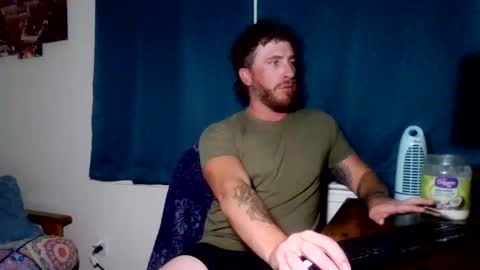 j3ear online show from December 24, 12:44 pm