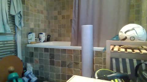 Snapshot of j4ckcock chatting on December 27, 9:06 am J4ckcock online show from December 27, 9:06 am