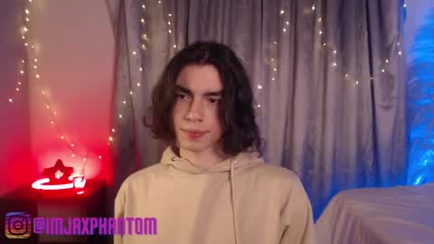 Snapshot of j_a_x_x_x_o_n chatting on February 28, 8:09 am Hey im Jaxxxon check my info online show from February 28, 8:09 am