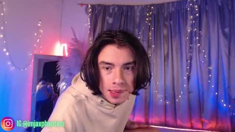 Snapshot of j_a_x_x_x_o_n chatting on September 10, 9:53 am Hey im Jaxxxon check my info online show from September 10, 9:53 am