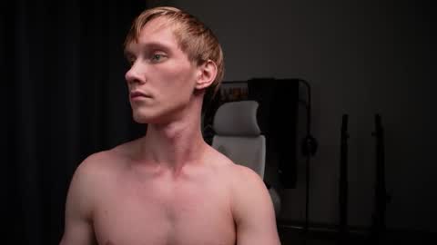 Danny online show from November 5, 7:36 pm