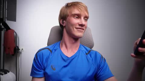 Danny online show from November 21, 7:01 pm