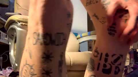 Snapshot of j_boogie_mane chatting on March 5, 4:34 am j boogie online show from March 5, 4:34 am