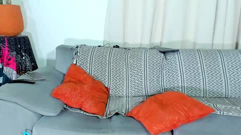 Calix  Independient model Insta and twt Calixsnake online show from December 3, 1:19 am