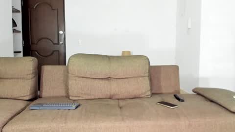 Calix  Independient model Insta and twt Calixsnake online show from February 6, 2:00 am