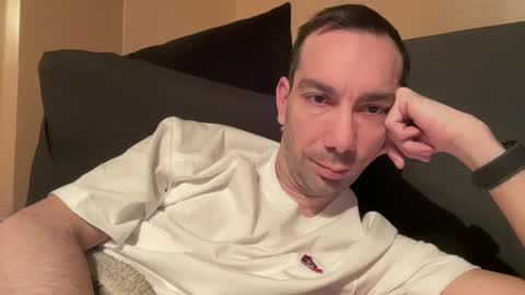 Snapshot of j_dc chatting on January 28, 10:12 pm j_dc online show from January 28, 10:12 pm