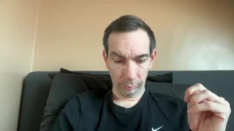 Snapshot of j_dc chatting on March 8, 3:56 pm j_dc online show from March 8, 3:56 pm