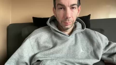 Snapshot of j_dc chatting on November 19, 11:43 am j_dc online show from November 19, 11:43 am