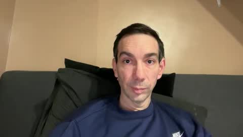 Snapshot of j_dc chatting on November 28, 4:20 pm j_dc online show from November 28, 4:20 pm