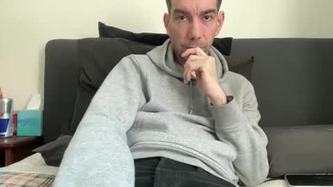 Snapshot of j_dc chatting on April 28, 1:27 pm j_dc online show from April 28, 1:27 pm