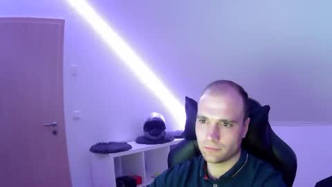 Snapshot of j_german783377 chatting on March 24, 6:24 pm here4y online show from March 24, 6:24 pm