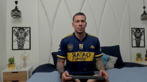 Snapshot of j_king__ chatting on January 15, 10:02 pm J King online show from January 15, 10:02 pm