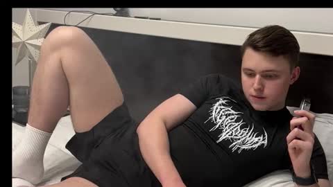 j_lyle_x online show from January 18, 6:23 pm