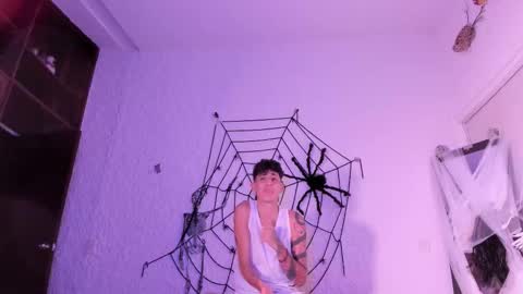 j_martony online show from October 17, 12:30 pm