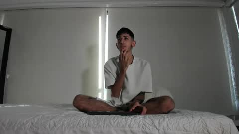 j_martony online show from November 18, 12:31 pm