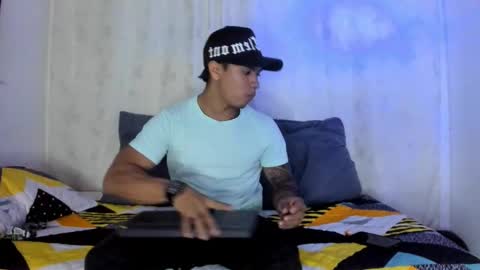 i am juan musiry independent model  online show from December 9, 5:07 am