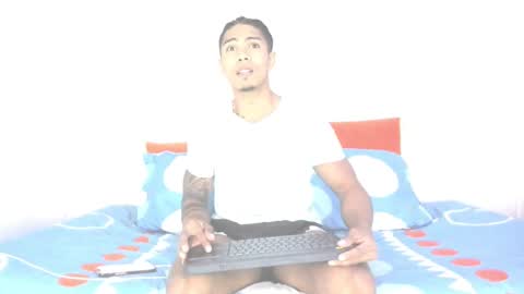 i am juan musiry independent model  online show from February 25, 3:09 am