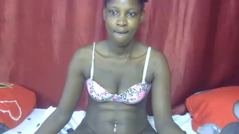 Snapshot of j_soul chatting on February 23, 3:04 am j_soul online show from February 23, 3:04 am