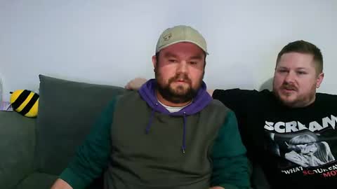 ja_couple online show from April 11, 7:07 pm