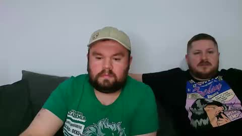 ja_couple online show from April 19, 3:11 pm