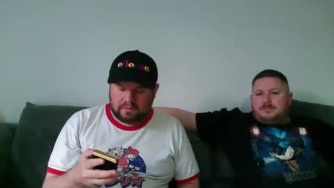 ja_couple online show from May 4, 5:53 pm