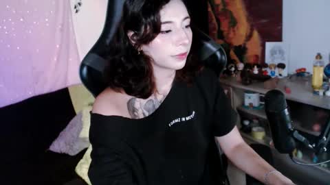 jade 18  online show from February 23, 2:53 am