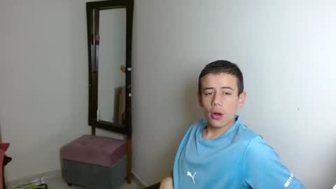 Snapshot of jac0b_x chatting on February 5, 4:17 am Tyler online show from February 5, 4:17 am