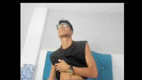 Snapshot of jacck_black chatting on June 15, 7:49 pm jacck_black online show from June 15, 7:49 pm