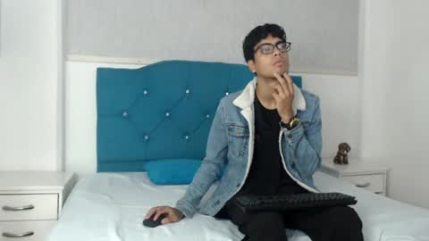 Snapshot of jacck_black chatting on July 25, 11:30 am jacck_black online show from July 25, 11:30 am