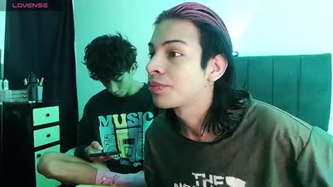 Snapshot of jace_and_fer chatting on January 30, 10:41 pm Jace and Fer online show from January 30, 10:41 pm