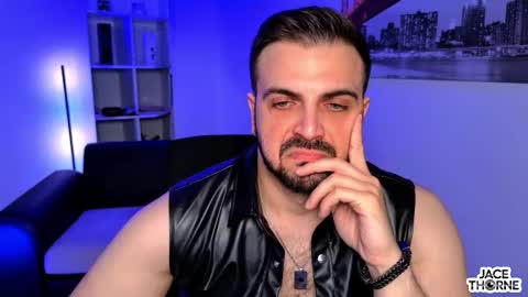 Jace online show from April 1, 5:43 pm