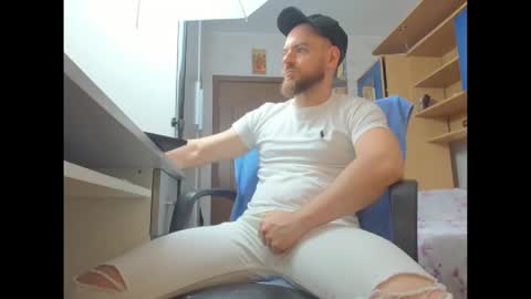 Jace online show from October 13, 2:44 am