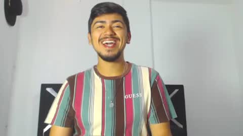 Snapshot of jack03xx_ chatting on January 22, 12:27 pm Jack online show from January 22, 12:27 pm