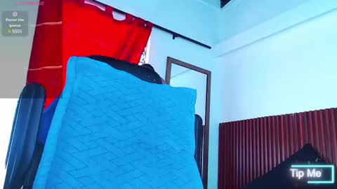   online show from February 14, 6:08 pm