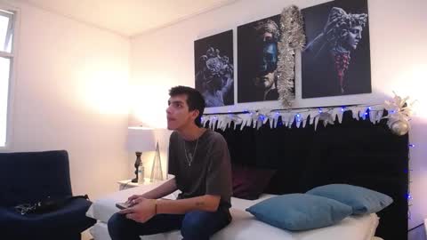 JACK online show from December 16, 8:26 pm