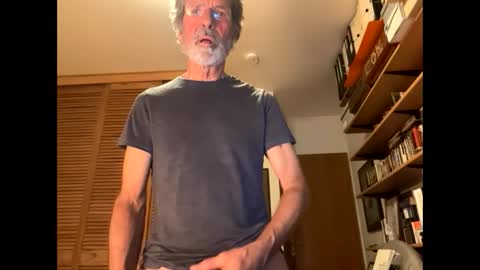 Snapshot of jack_fountain chatting on May 5, 8:28 pm Jack online show from May 5, 8:28 pm