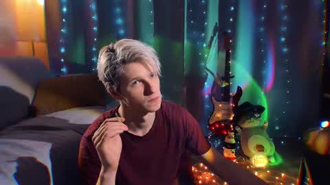 Snapshot of jack_frozt chatting on December 15, 2:10 pm brestonsweet online show from December 15, 2:10 pm