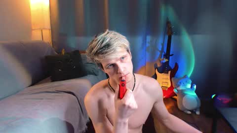 brestonsweet online show from March 12, 4:29 am