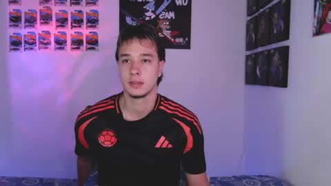 J online show from December 3, 11:19 am