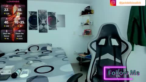 Snapshot of jackdeliciusdick chatting on December 23, 9:07 am jackdeliciusdick online show from December 23, 9:07 am