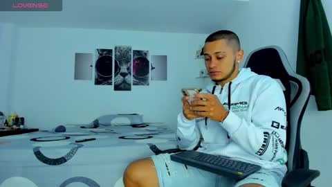 Snapshot of jackdeliciusdick chatting on February 17, 12:12 pm jackdeliciusdick online show from February 17, 12:12 pm