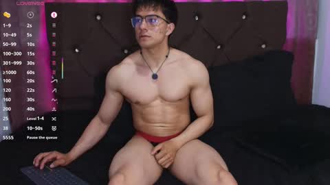 Jacke online show from March 5, 11:45 pm