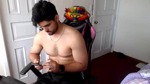 Snapshot of jackecuador chatting on October 2, 9:11 pm Jack online show from October 2, 9:11 pm